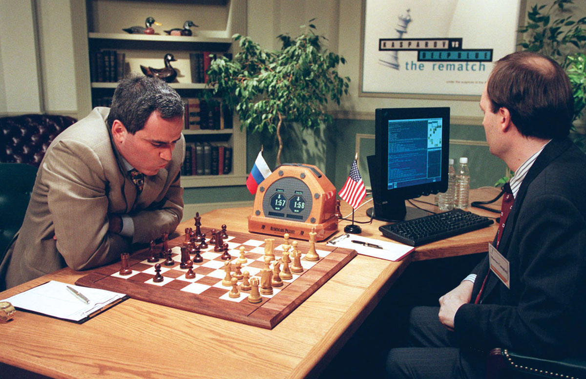  Photographie de l’affrontement de Garry Kasparov à gauche contre Deep Blue,1997